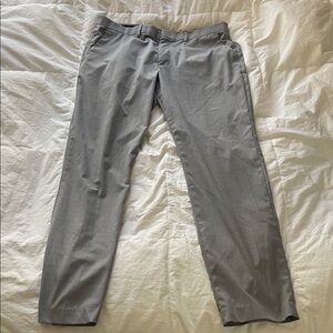Men’s Perry Ellis Portfolio Light Gray Trousers 36/32